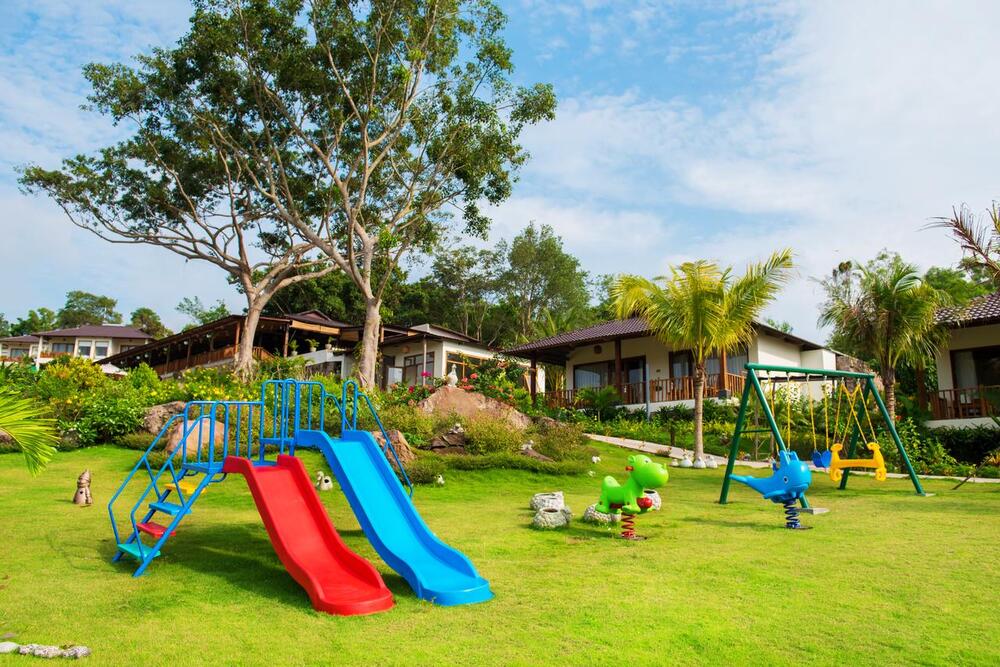  Camia Resort & Spa 25 