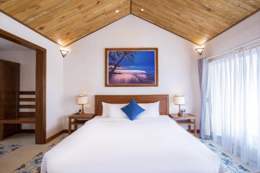 Villa Beach Front