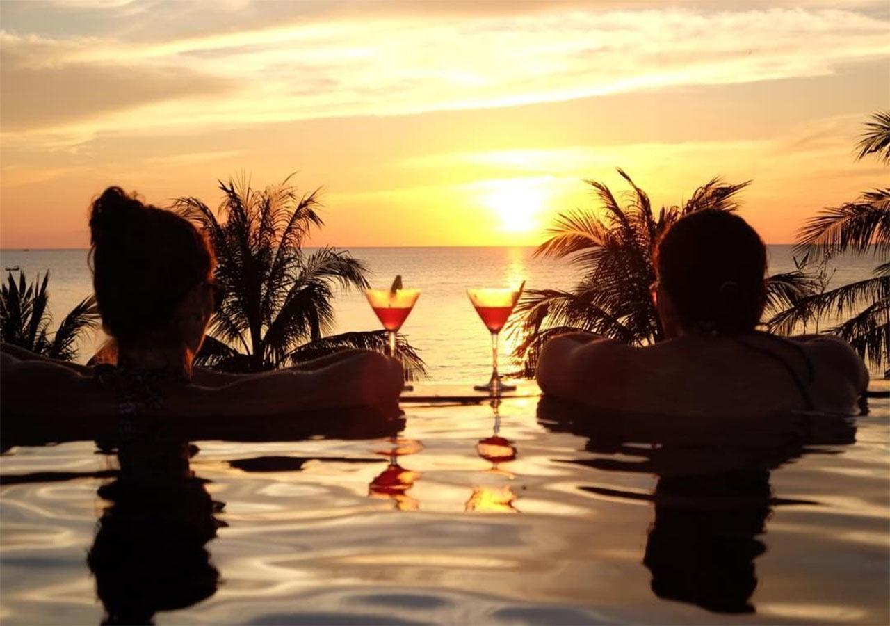 Eco Beach Resort 4 