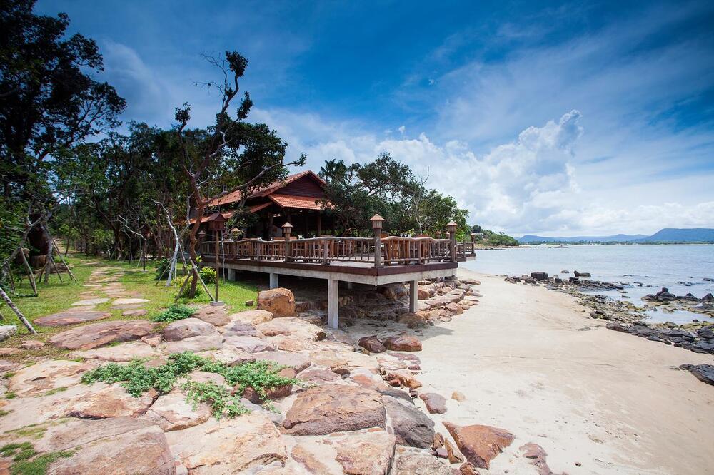  Green Bay Phu Quoc Resort & Spa 1 