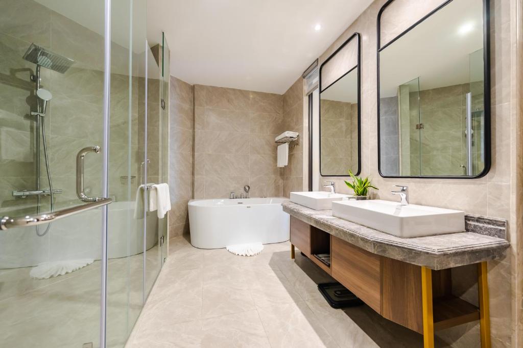  Muong Thanh Luxury Ha Long Centre Hotel 21 