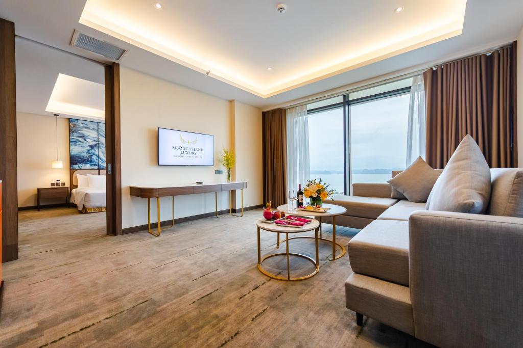  Muong Thanh Luxury Ha Long Centre Hotel 4 