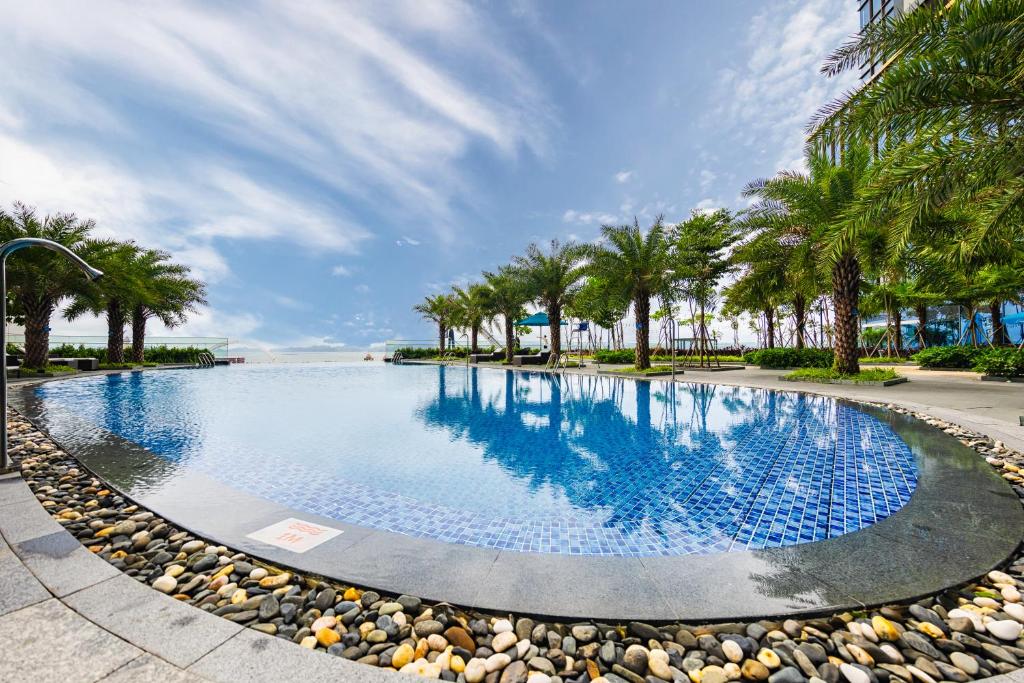  Muong Thanh Luxury Ha Long Centre Hotel 3 