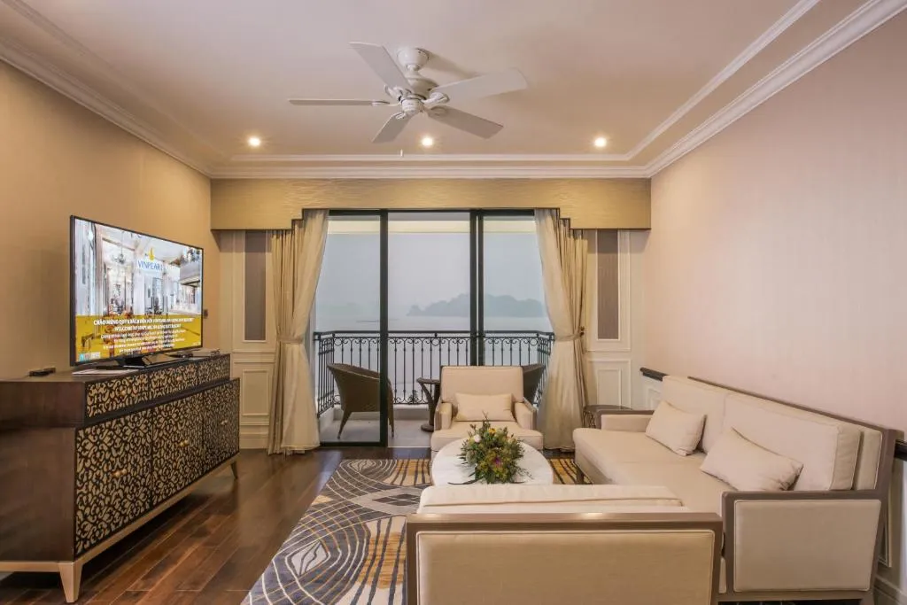  Suite Executive có giường cỡ King 4 