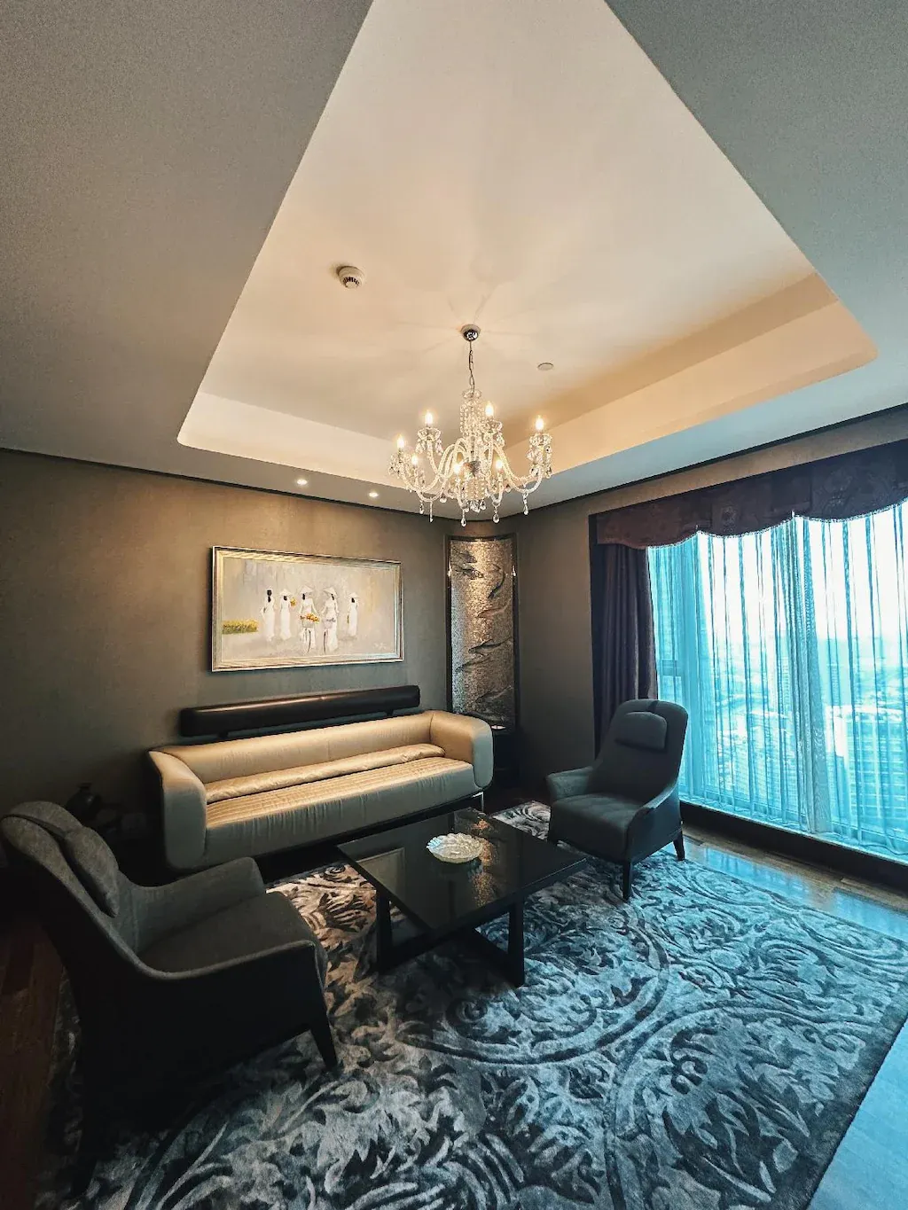 Executive Suite