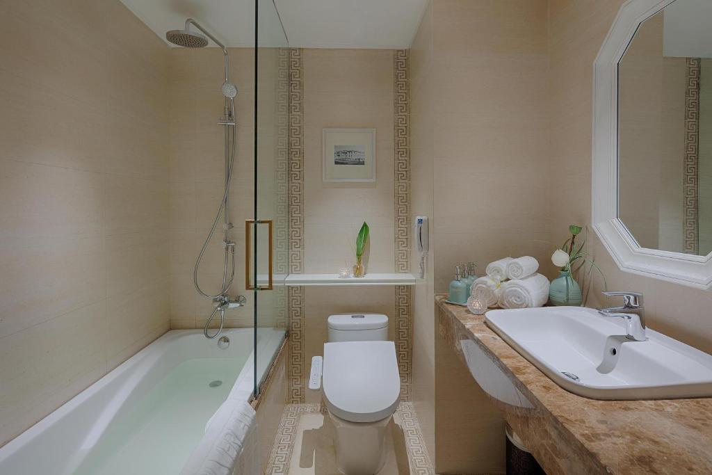  Khách sạn Âu Lạc Charner 24 