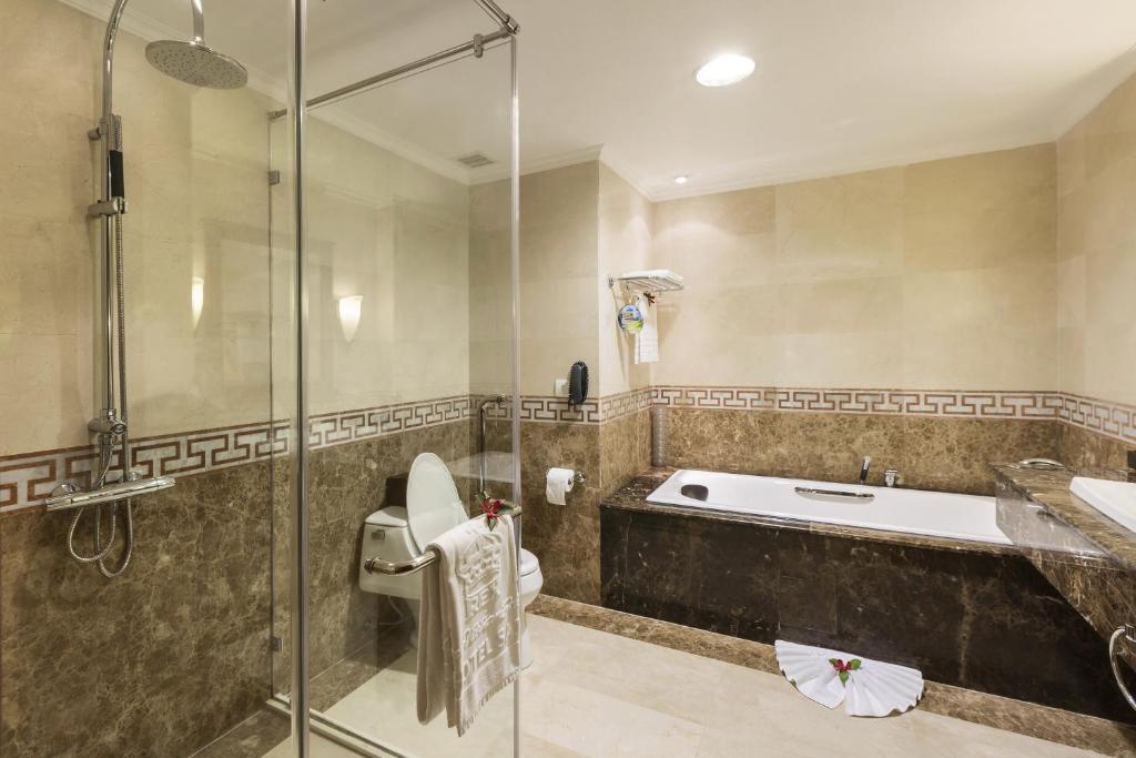  Governor Suite King 6 