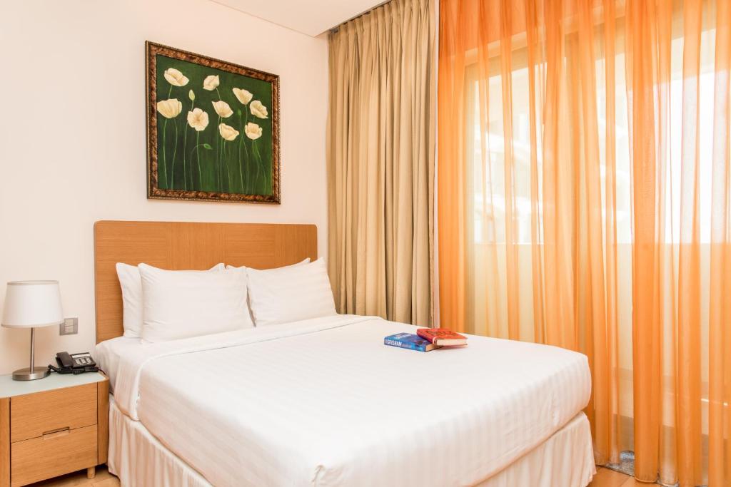  Premier Two-Bedroom Room with Balcony 3 