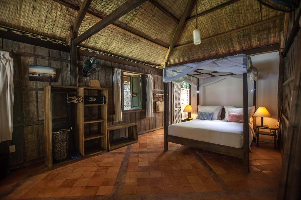 Bungalow Deluxe Nhìn ra Biển - Reef House