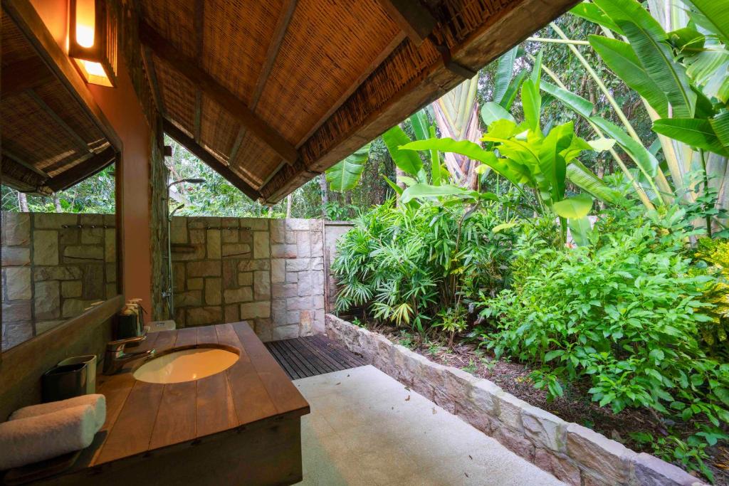  Bungalow Deluxe Nhìn Ra Khu Vườn 6 