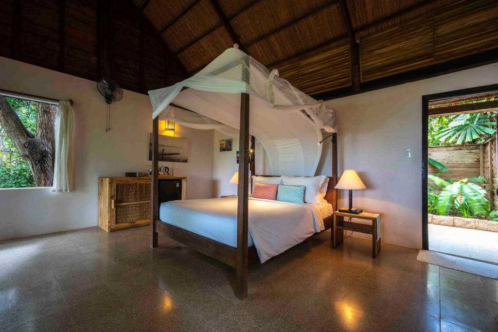  Mango Bay Resort 27 