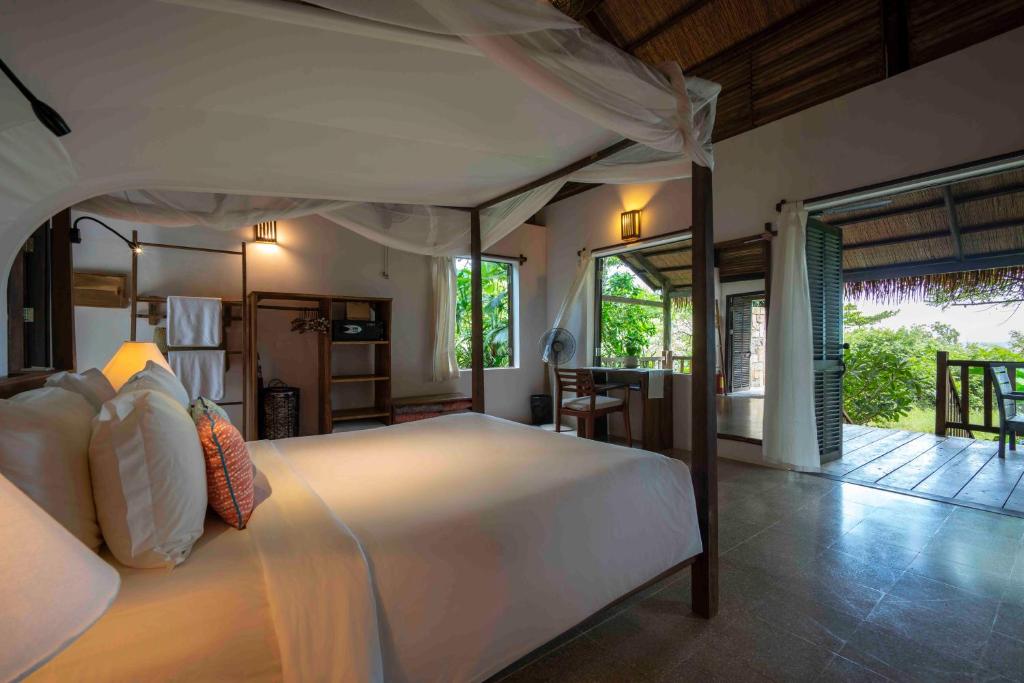  Mango Bay Resort 31 