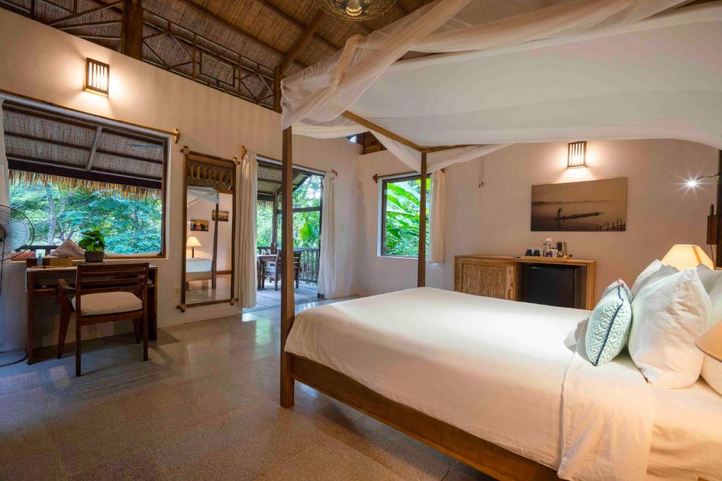  Mango Bay Resort 33 