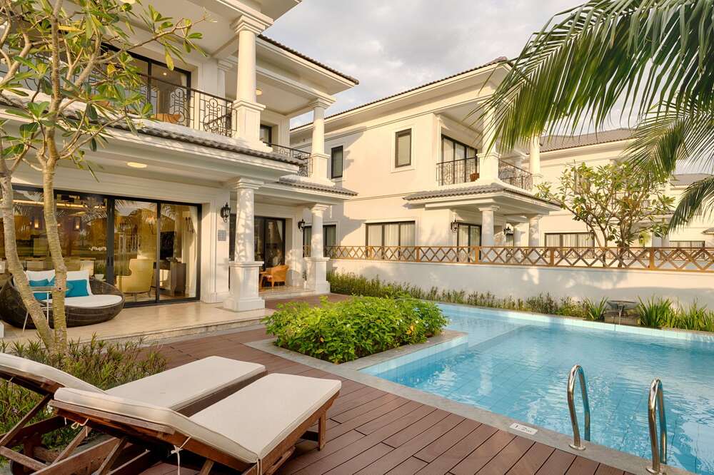  Melia Vinpearl 30 