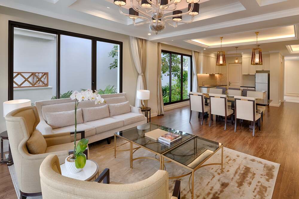  Melia Vinpearl 33 