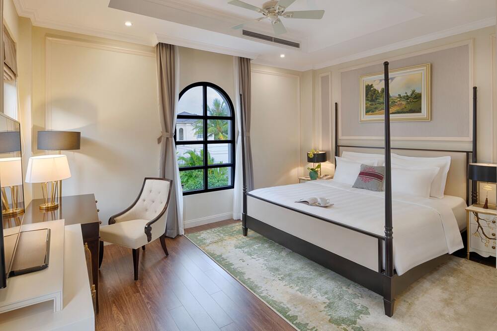 Melia Vinpearl 40 