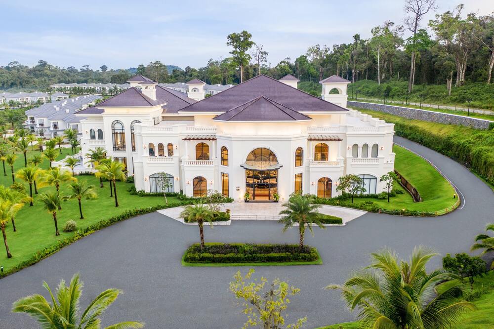  Melia Vinpearl 50 