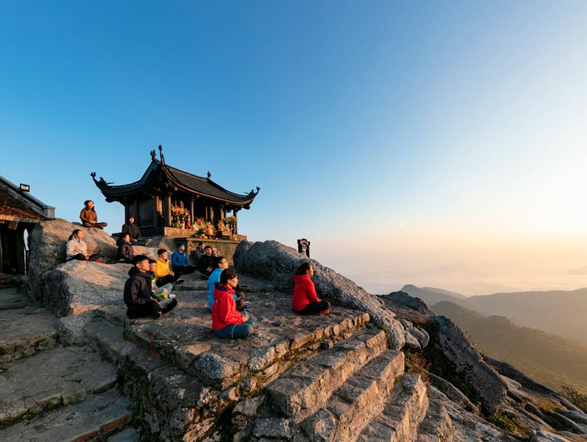 Tour TP.HCM | Hà Nội | Tràng An | Bái Đính | Hạ Long | Yên Tử
