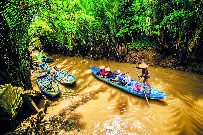 Tour Củ Chi - Mỹ Tho trong ngày: Địa Đạo & Miền Tây sông nước