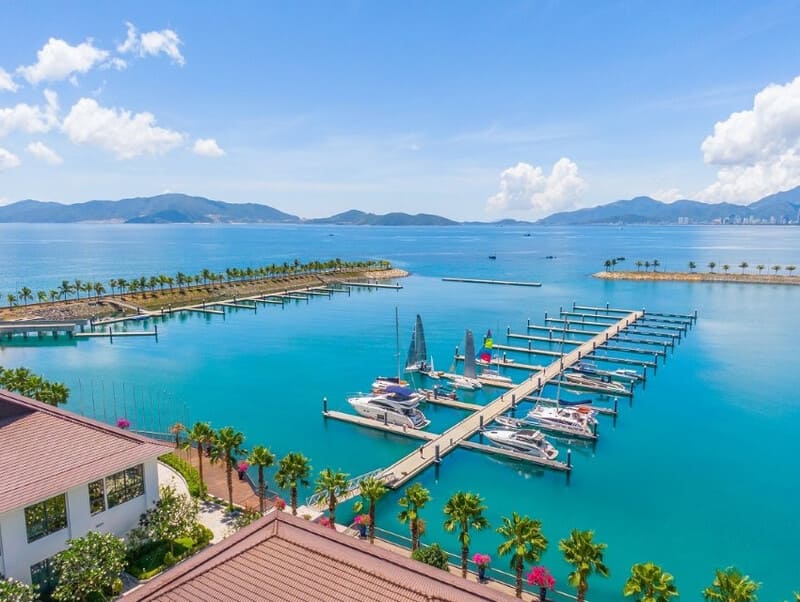 Nha Trang Tour | Diamond Bay Tourist Area | Check-In Ana Marina